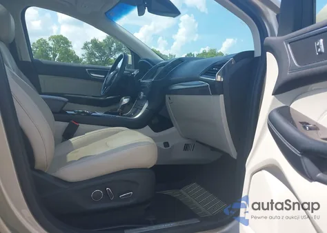 2018 Ford Edge Titanium z USA, uszkodzony, nr VIN 2FMPK3K85JBC30402